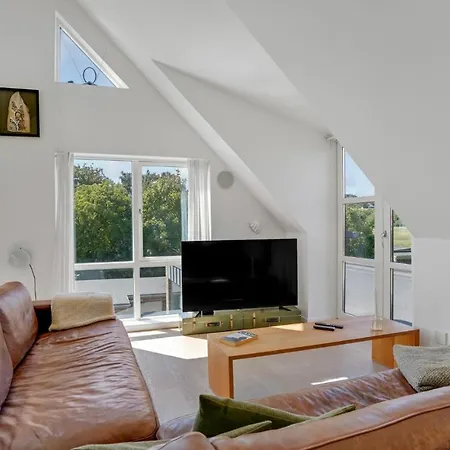 Cozy In With House Sea View בית נופש *